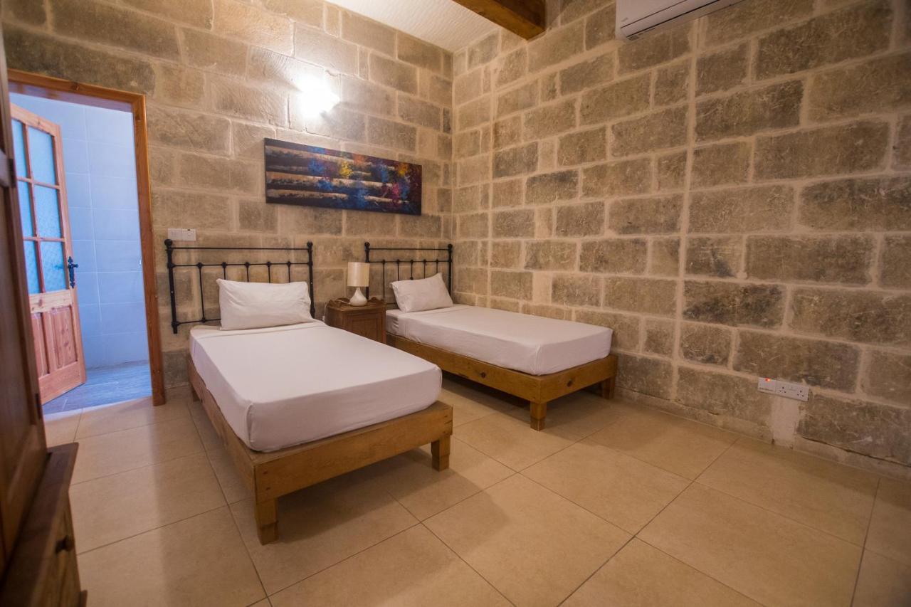 Ta' Peppi Villa Sannat Exterior photo