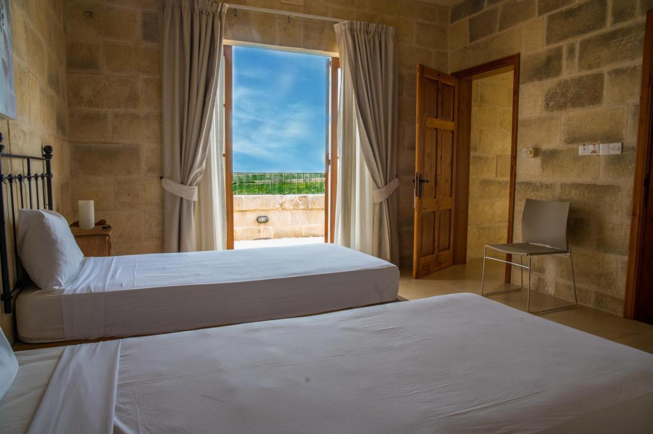 Ta' Peppi Villa Sannat Exterior photo